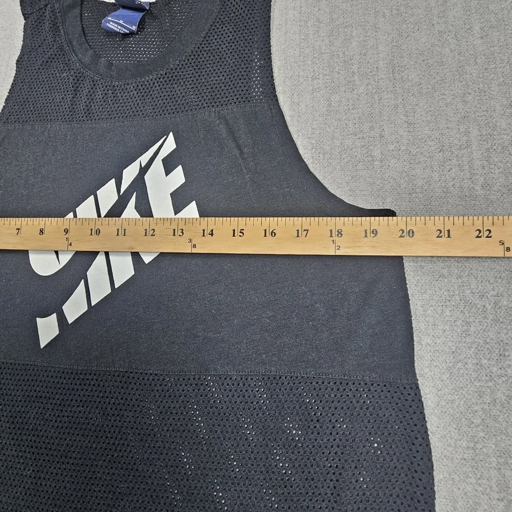 Nike Women's Mesh Muscle‎ Sleeveless shirt Black Size Medium